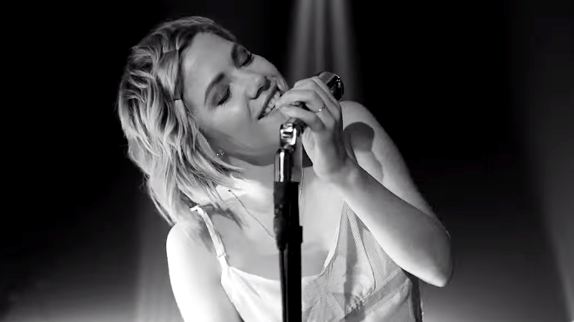 Carly Rae Jepsen : son nouveau clip !