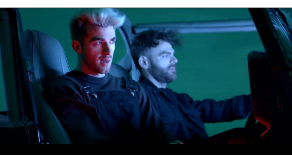 Les Chainsmokers dévoilent leur nouveau clip