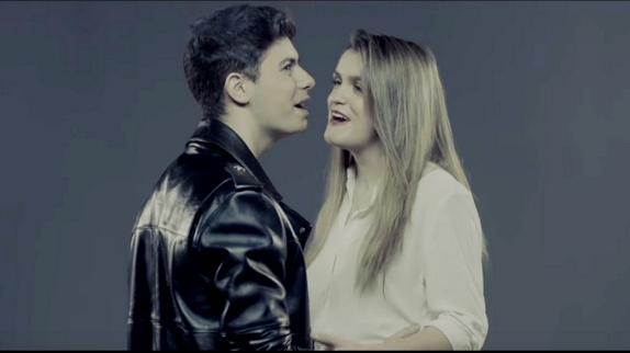 Eurovision: un duo espagnol romantique