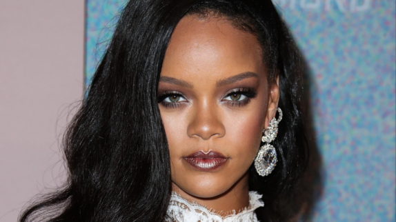 Rihanna : son album, sa tournée... Elle se confie