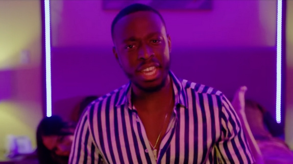 Dadju joue les "Jaloux" dans son clip