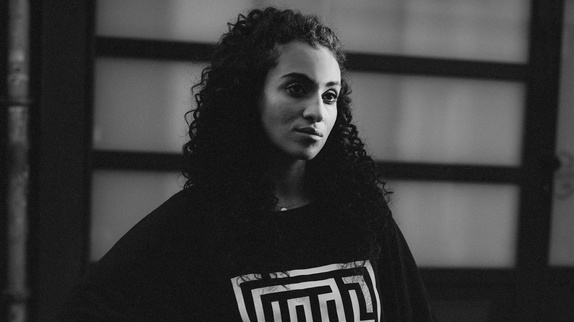 Camélia Jordana en interview