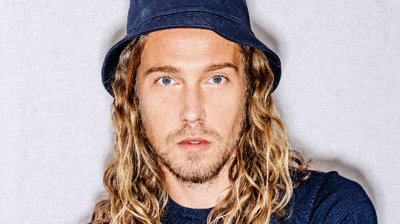 Julien Doré numéro un des ventes