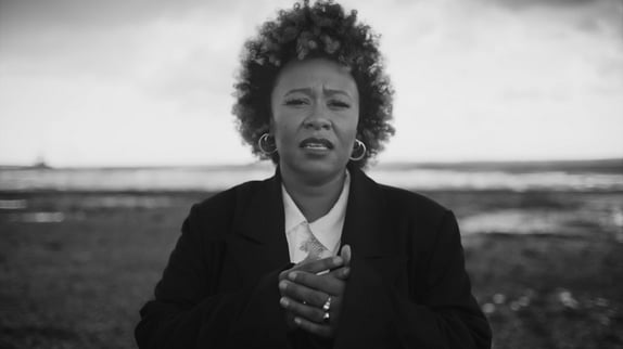 Emeli Sandé de retour avec "There For You"