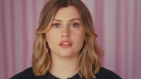 Marine : le clip de son tube "Ma faute"