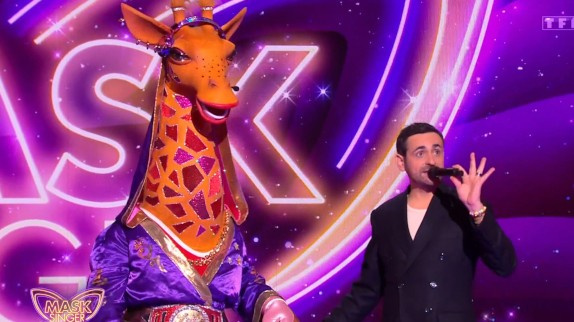 Mask Singer : on a démasqué la Girafe !