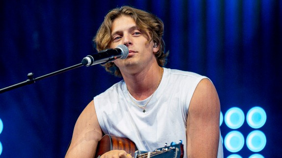 Ulysse (Star Academy) prépare son album