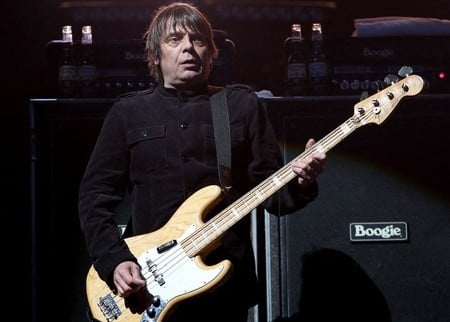Les Stone Roses perdent leur bassiste