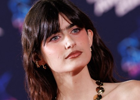 Marguerite répond aux haters en chanson