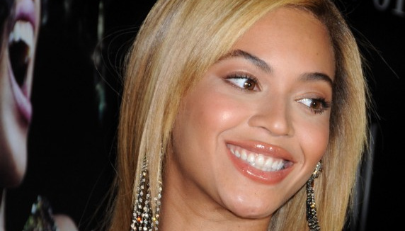 Beyoncé move son body pour la bonne cause