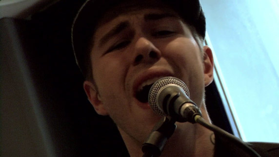 Gary Fico : découvrez sa session acoustique