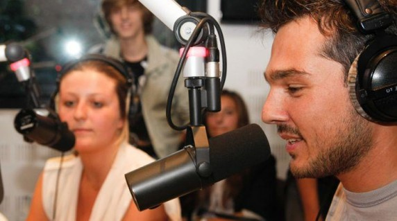 Quotas : les radios font face aux majors