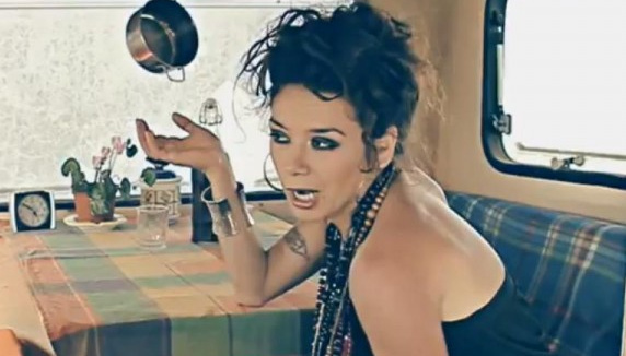 Dominique Fidanza dévoile son nouveau clip
