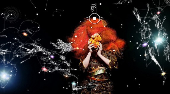 Björk : la tête dans la lune pour son clip "Moon"