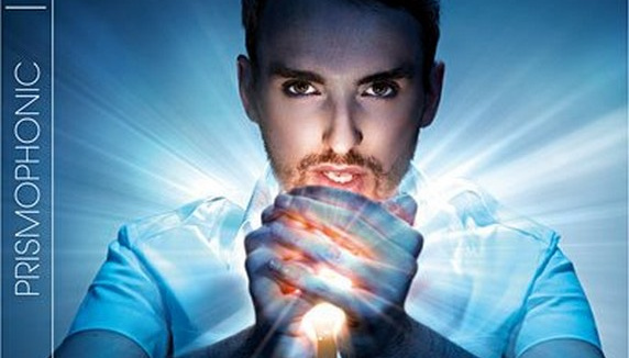 Christophe Willem : héros pour "Prismophonic"