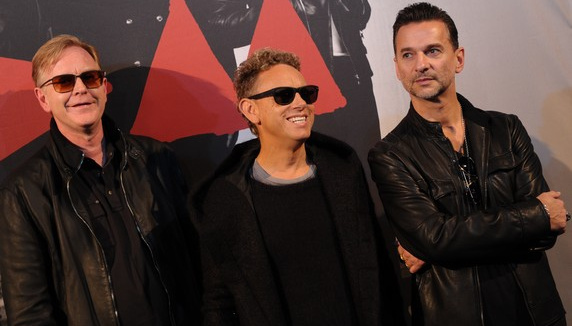 Depeche Mode lance le single "Soothe My Soul"