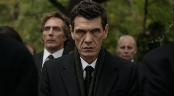 Marc Lavoine dans la série "Crossing Lines"