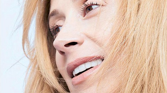 Ecoutez le nouveau single de Lara Fabian !