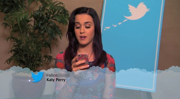 Les stars lisent des tweets atroces sur elles