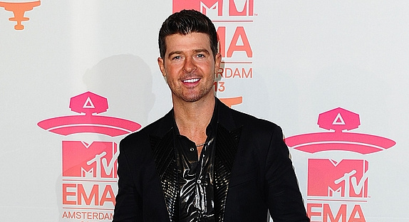 Robin Thicke enchaîne avec "Feel Good"