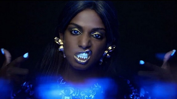 M.I.A fluorescente dans son nouveau clip