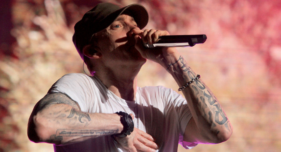 Eminem évoque son addiction aux médicaments