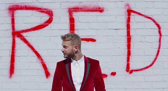 M Pokora revient avec "R.E.D" : le teaser !
