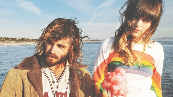 Angus & Julia Stone remixent "Grizzly Bear"