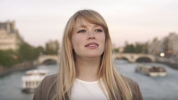 "Résiste" dévoile le clip "Si maman si"