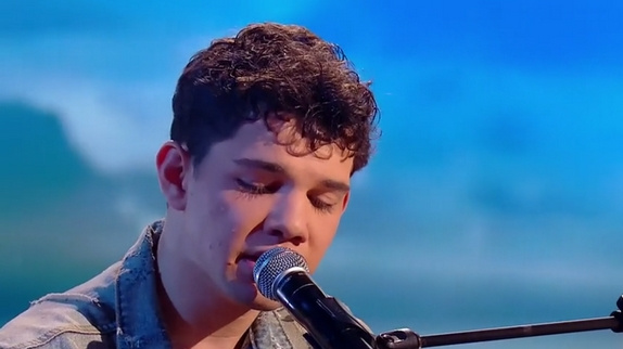"Incroyable talent" : Erwann reprend Balavoine