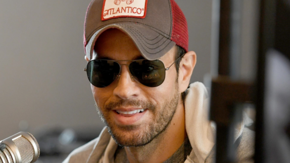 Enrique Iglesias bientôt papa
