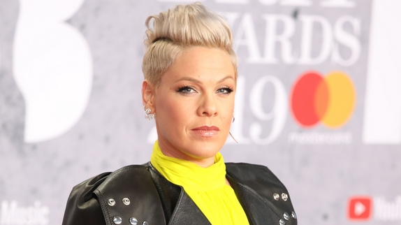 Pink répond aux critiques