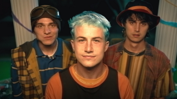Wallows revient avec "Nobody Gets Me Like You"