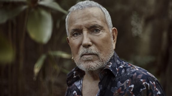 Bernard Lavilliers chante pour "Pablo"