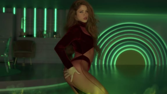 Shakira revient avec "Te Felicito"