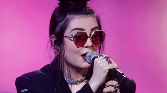 Hoshi ciblée par un projet d'attentat