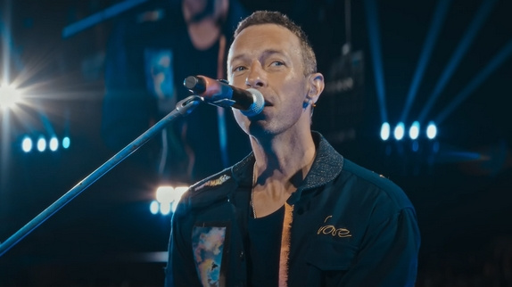 Coldplay : le clip "The Karate Kid" avec une star