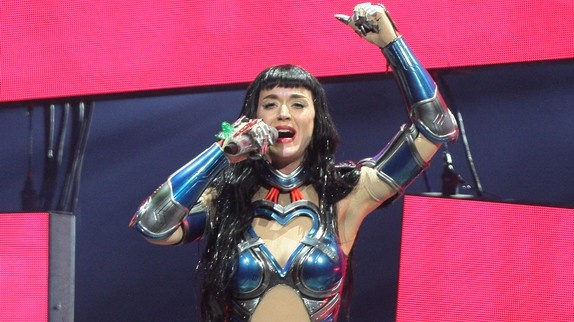 Katy Perry réplique après les critiques