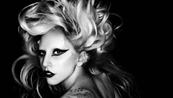 Lady GaGa : lifting country pour "Born This Way"