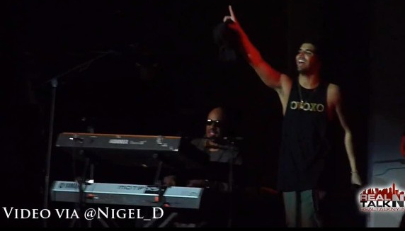 Drake : "Stevie Wonder travaille sur mon album"