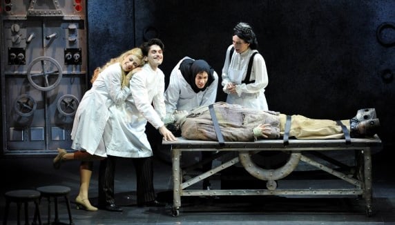 "Frankenstein Junior" prolonge à Paris