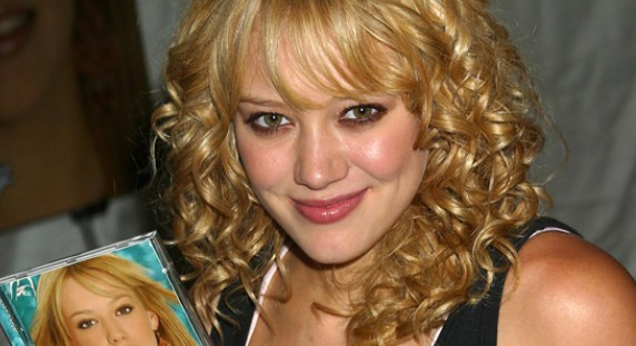 Hilary Duff, Mandy Moore... Que deviennent-elles ?