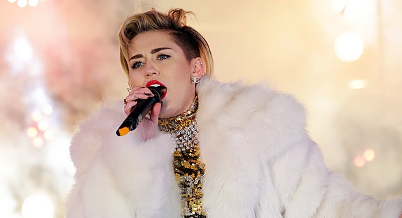 Miley Cyrus accusée à tort d'avoir taclé Beyoncé