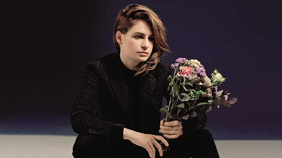 Christine and the Queens : un album sans frontières