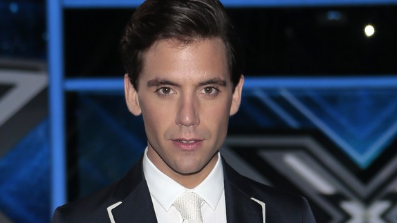 Mika chante "Good Guys", son nouveau single