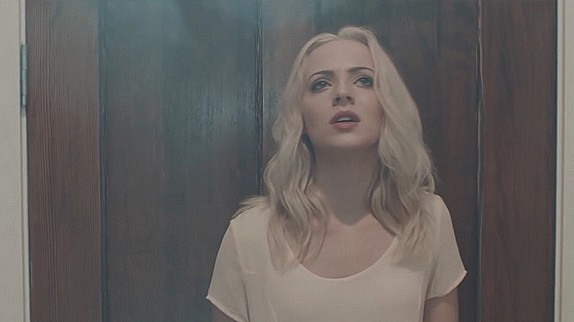 Madilyn Bailey reprend "Believe" de Cher