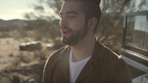 Kendji au soleil pour "Tu y Yo"
