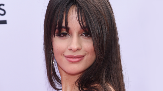 Camila Cabello dévoile "I Have Questions"