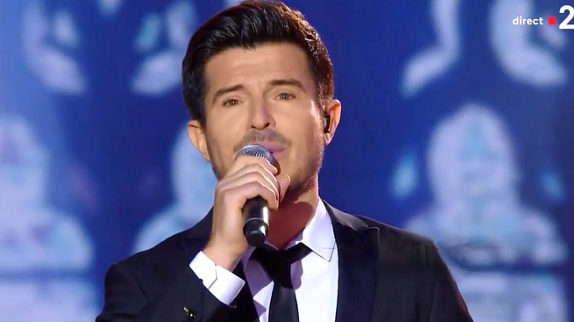 Vincent Niclo reprend "Le temps des cathédrales"