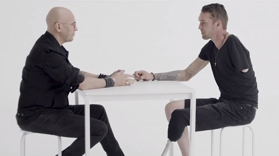 Pascal Obispo n'est "pas seul sur la Terre"